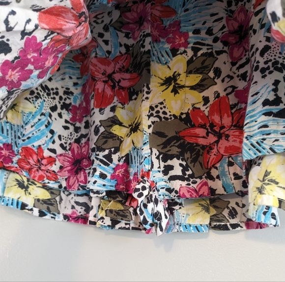 Skort, Large, Hawaiian floral - Picture 2 of 4